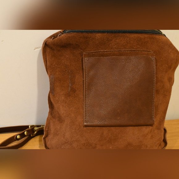 NEVA OPET Kara Zip Hobo Crossbody Leather Bag USA - Picture 5 of 8